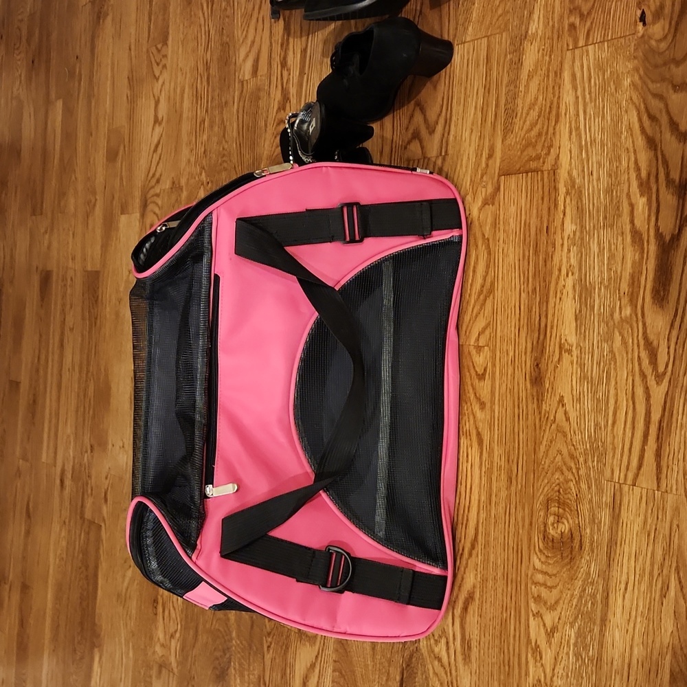 Cloth dog carrier brand new, never used